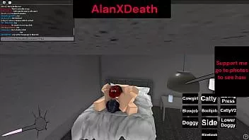 播放 她很享受这款游戏，但这款游戏在 roblox 中被禁止了