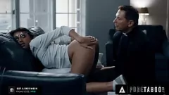 play Yolsuz Rahiple Deneyimsiz Genç Anal Araştırması: Tabu Bir Karşılaşma