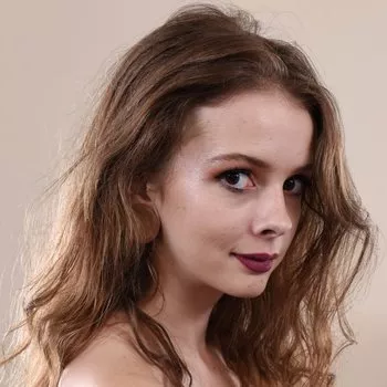 Порнозвезда Lola Leda
