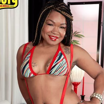 Gwiazda porno Diamond Monroe
